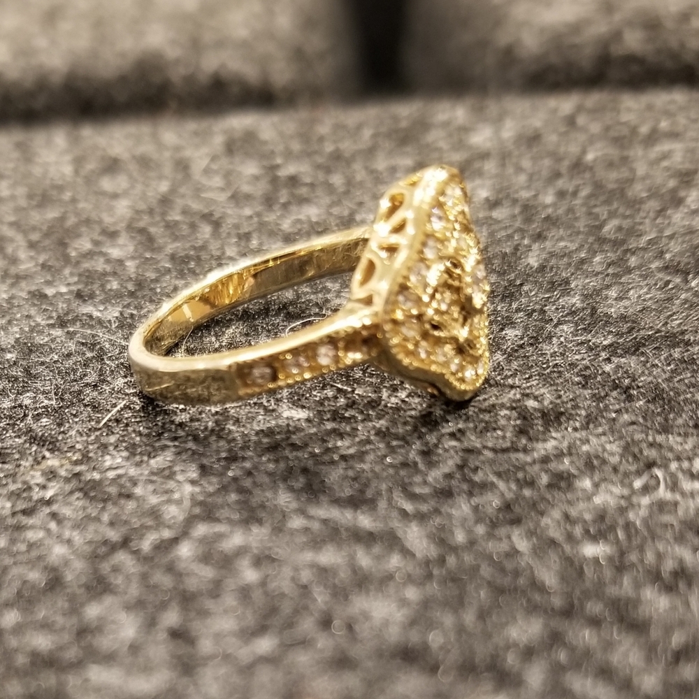 Statement Ring - Picture 3 of 4